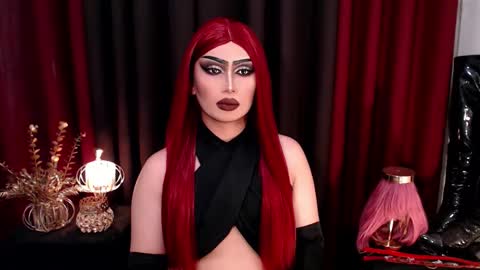 Snapshot of giaxxx01 chatting on September 26, 6:32 am Gia X online show from September 26, 6:32 am