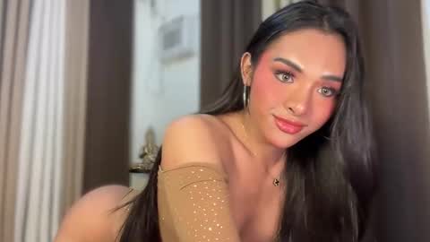queen ronna online show from May 22, 11:12 pm