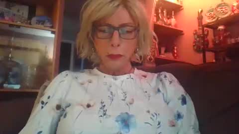 Girlinrock online show from January 6, 1:42 am