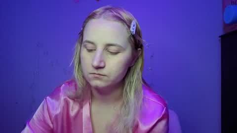 Glitch online show from May 23, 12:28 am
