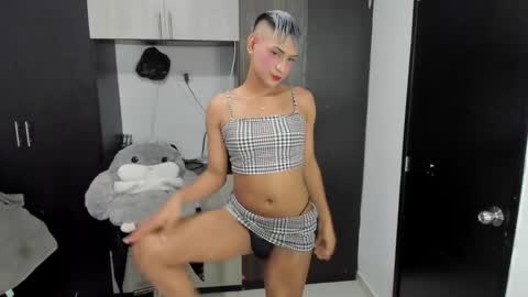 goldenangels1 online show from February 5, 9:31 pm