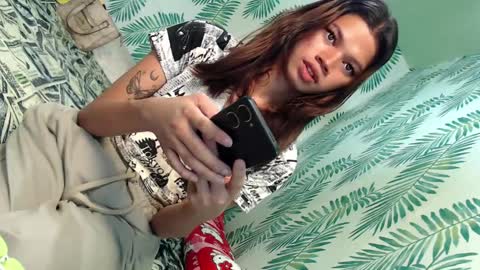 Janna Marie online show from December 15, 7:13 am