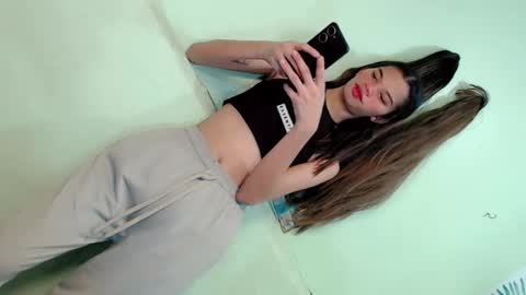 Janna Marie online show from December 22, 7:33 am