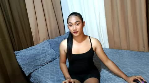 gorgeous_niicole online show from May 11, 11:37 am