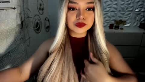 Amanda rose online show from November 24, 7:32 am