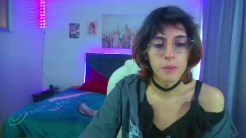 goth_minerva online show from May 23, 1:29 pm