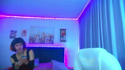goth_minerva online show from May 30, 2:48 pm