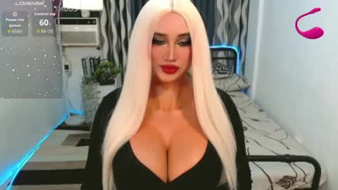PAULATHEONE online show from May 27, 5:37 am