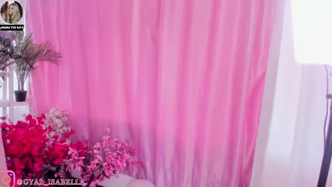 Isabella online show from May 19, 2:35 pm