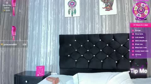 hailey_johnsonn online show from September 15, 2:22 pm