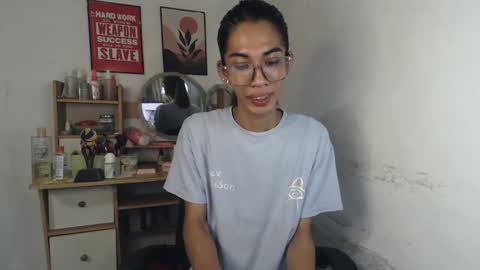 hailey_sweetcum77 online show from May 12, 5:10 pm