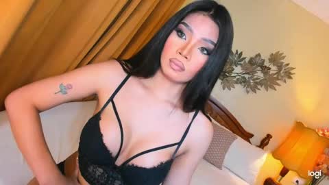 YOUR SIDECHIC HAILEY online show from May 19, 8:37 pm