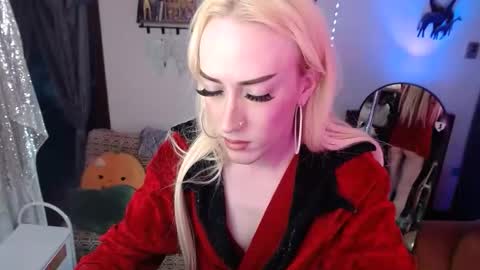 halovalentine online show from March 3, 3:41 pm