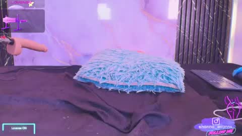 Hanna online show from May 29, 1:59 am