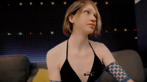 Miss Hardy online show from April 28, 3:22 am