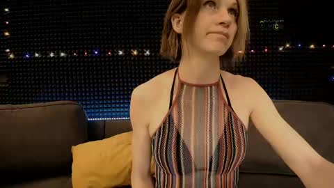Miss Hardy online show from May 11, 1:49 pm
