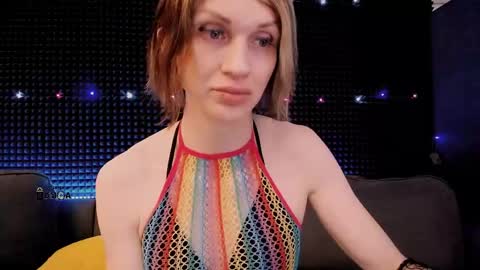 Miss Hardy online show from May 28, 4:10 am