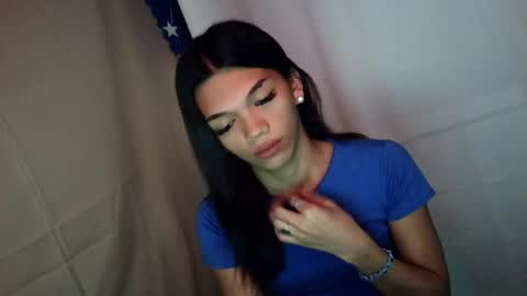Rhiana online show from May 9, 1:07 pm
