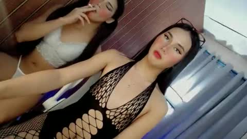 just call me laura online show from May 7, 8:05 pm
