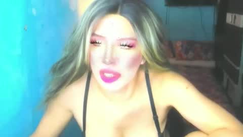 T A N Y A online show from May 10, 5:12 am