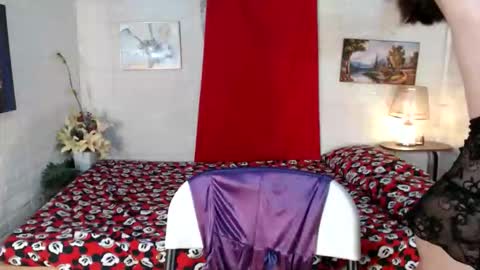 hotsexyasian2 online show from May 25, 6:48 pm
