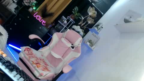 RHICAH online show from May 20, 2:29 am