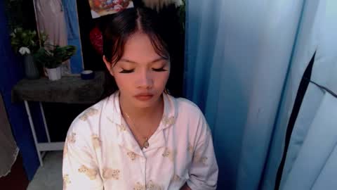 Elie online show from March 2, 11:39 am