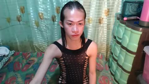 hugecockanna online show from November 3, 6:12 am