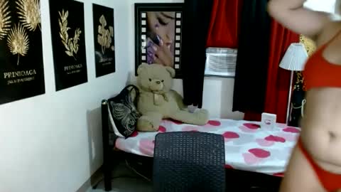 hugecockgoddessx online show from May 9, 7:59 am