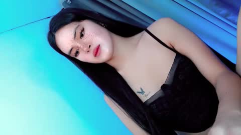 Yhanie online show from May 28, 10:52 pm