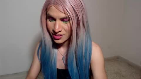 Danezka online show from December 4, 7:02 am