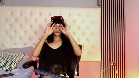 iamgigy online show from May 7, 6:48 pm