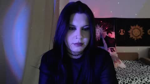 Vella online show from May 27, 5:43 pm