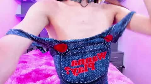 im_brittany_333 online show from May 9, 6:31 am