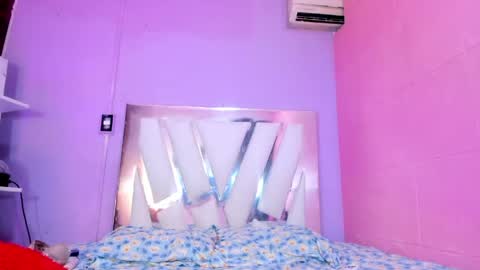 im_brittany_333 online show from May 21, 2:07 am