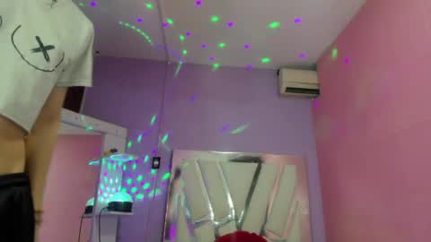 im_brittany_333 online show from May 27, 3:14 am