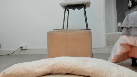 Isa Lancaster online show from May 20, 1:56 am