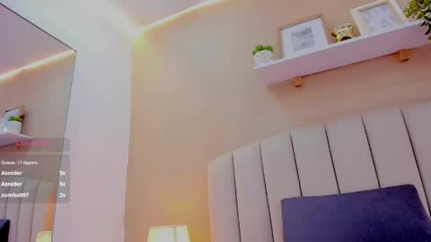 isabel_palmer online show from May 22, 11:56 pm