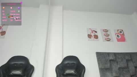 Isabella Moon9 online show from May 19, 11:17 am