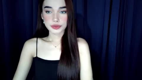 Isabelle online show from May 7, 3:35 am