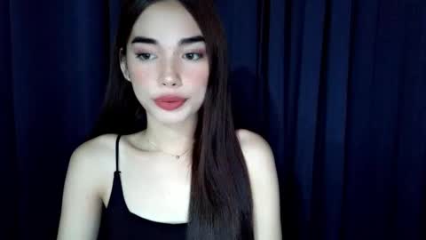 Isabelle online show from May 18, 11:49 am