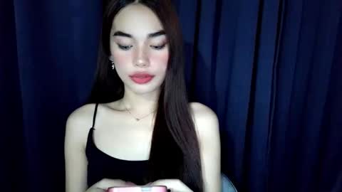 Isabelle online show from May 20, 5:52 pm