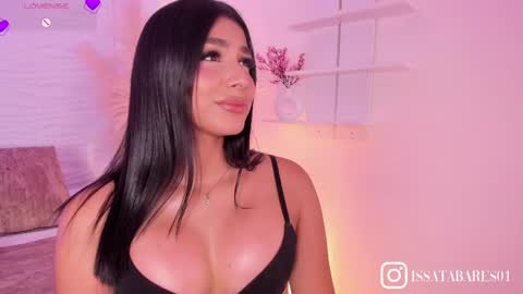 Isa online show from May 3, 10:36 pm