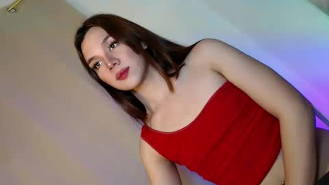 EZZIE online show from February 18, 8:15 pm