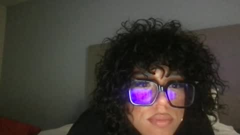 itsariessecrets online show from March 16, 6:00 pm