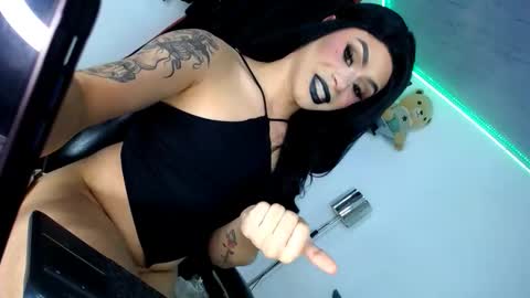 y  online show from September 8, 5:44 pm