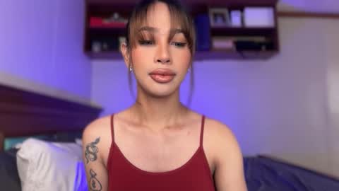 kirstenelsie online show from January 6, 1:09 am