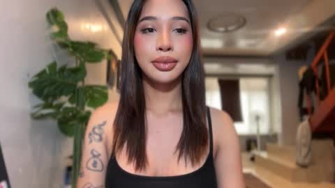 kirstenelsie online show from March 2, 6:36 am