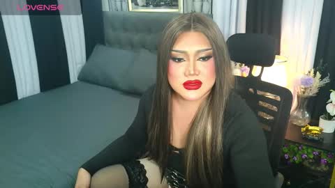 Jasmine Brandy online show from November 5, 1:38 am