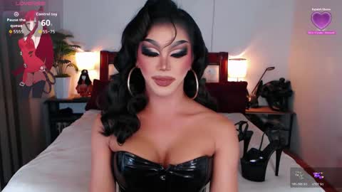 Queen Jenifer online show from May 24, 7:16 am